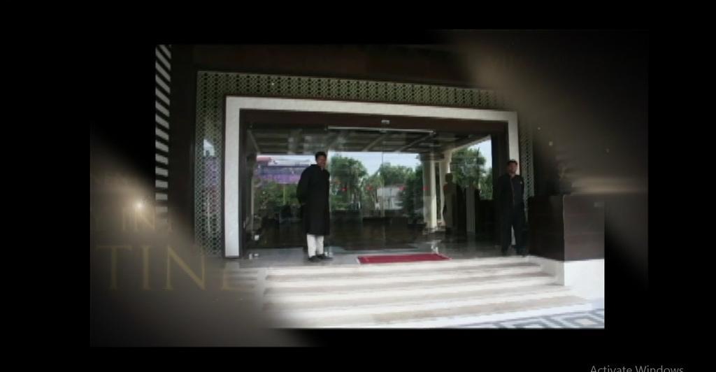 Vijay Intercontinental Hotel Kanpur Bagian luar foto