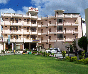 Vijay Intercontinental Hotel Kanpur Bagian luar foto